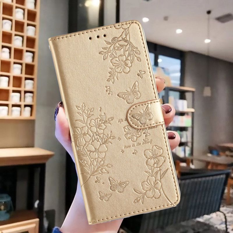 Kožený Kryt Na iPhone 16 Plus Malí Motýlci S Popruhem