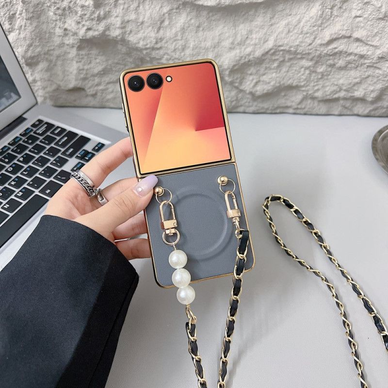 Kryt Na Samsung Galaxy Z Flip 7 Magnetický Řemínek S Přívěskem