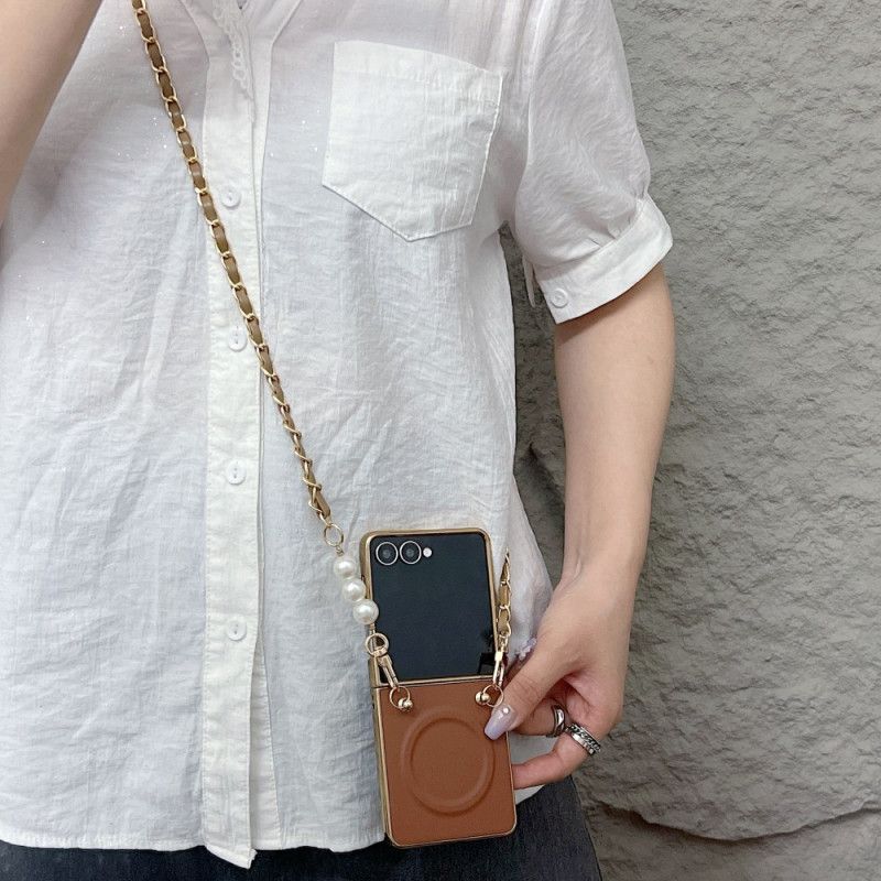 Kryt Na Samsung Galaxy Z Flip 7 Magnetický Řemínek S Přívěskem