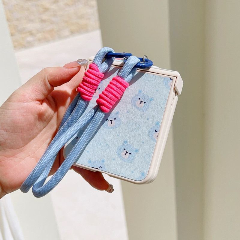 Kryt Samsung Galaxy Z Flip 7 Fe Medvědí Vzor A Řemínek Na Zápěstí